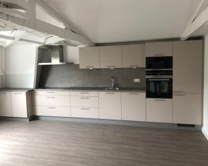 Keuken plaatsen
