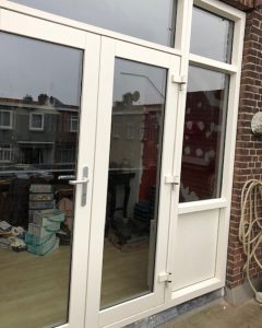 Deuren plaatsen